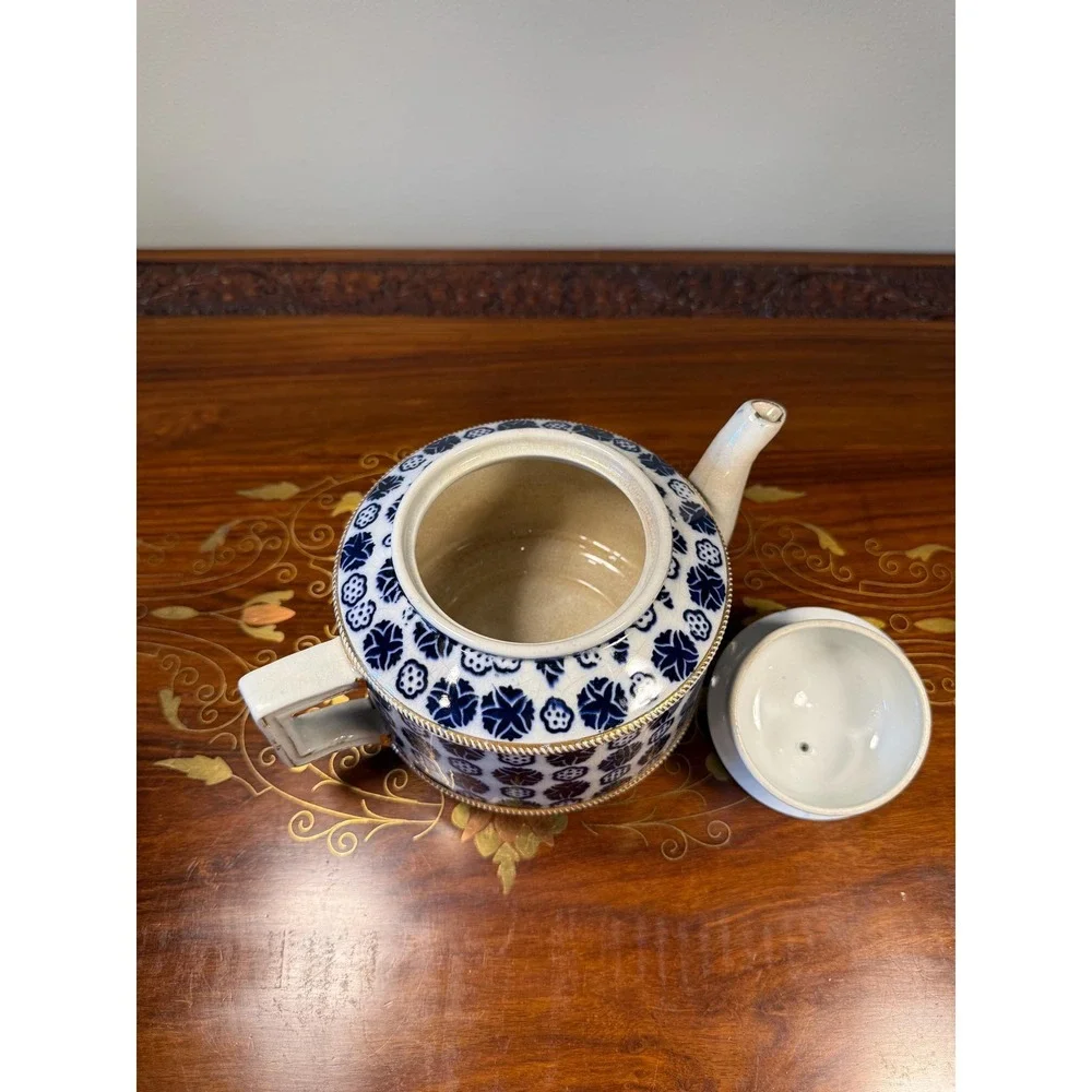 The Unbranded Brand antique english